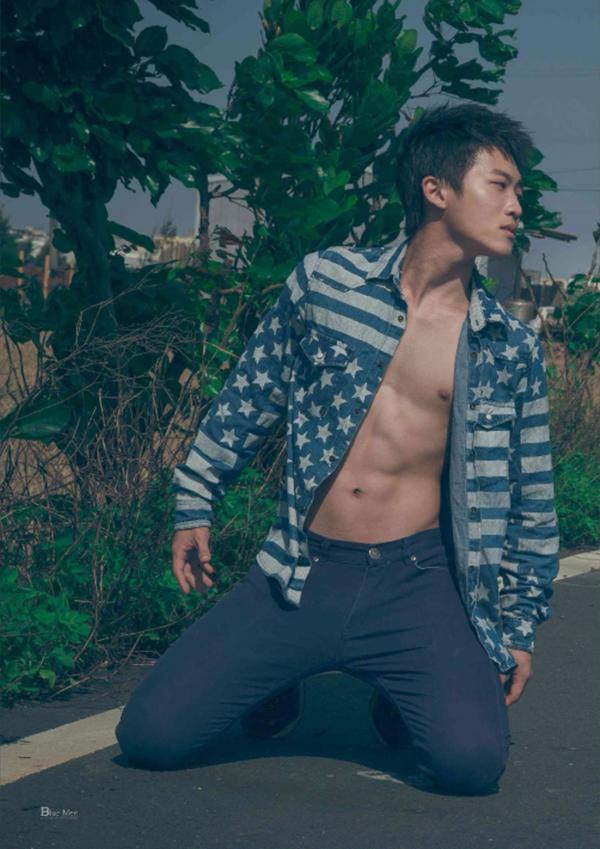 PHOTO-SET-Whoseman-1-吳敵警長來囉~~~我的靴子裡有蛇